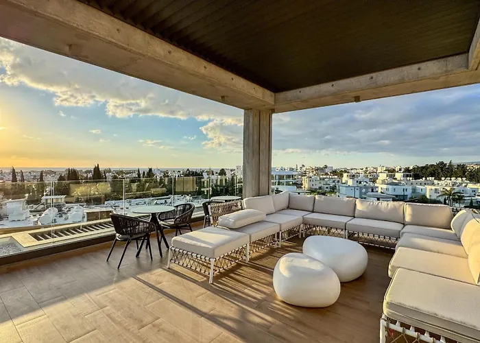 Malberry Park 301 - Modern 2bedroom With Shared Heated Pool, Sauna, Gym, Jacuzzi Apartament Paphos