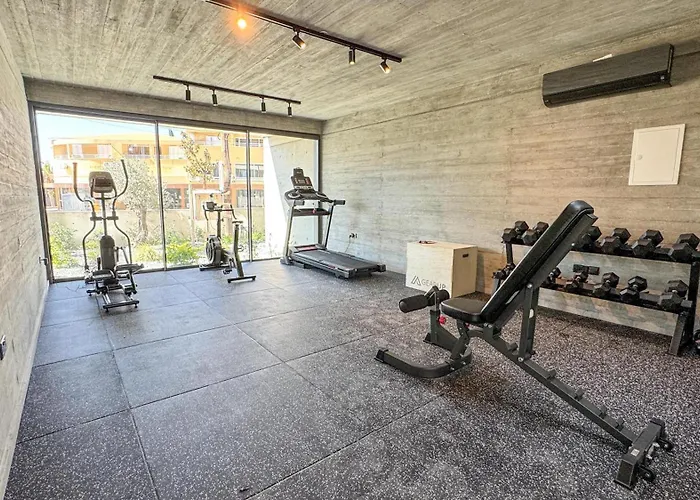 Malberry Park 301 - Modern 2bedroom With Shared Heated Pool, Sauna, Gym, Jacuzzi Apartamento