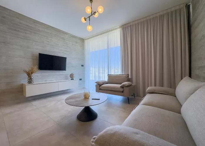 Malberry Park 301 - Modern 2bedroom With Shared Heated Pool, Sauna, Gym, Jacuzzi Apartmán *