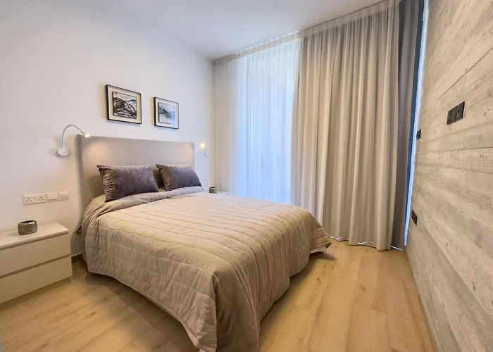 아파트 Malberry Park 301 - Modern 2bedroom With Shared Heated Pool, Sauna, Gym, Jacuzzi