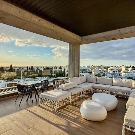 Malberry Park 301 - Modern 2bedroom With Shared Heated Pool, Sauna, Gym, Jacuzzi Apartment Paphos