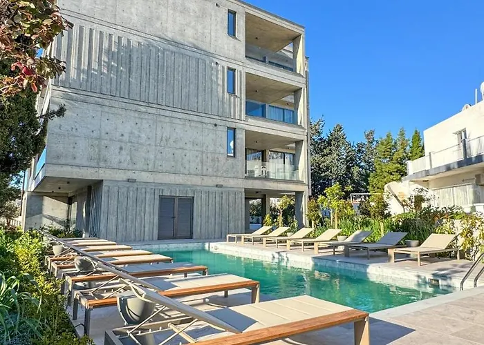 Malberry Park 301 - Modern 2bedroom With Shared Heated Pool, Sauna, Gym, Jacuzzi Paphos